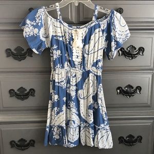 Art Class blue floral embroidered girls dress size M (7-8)